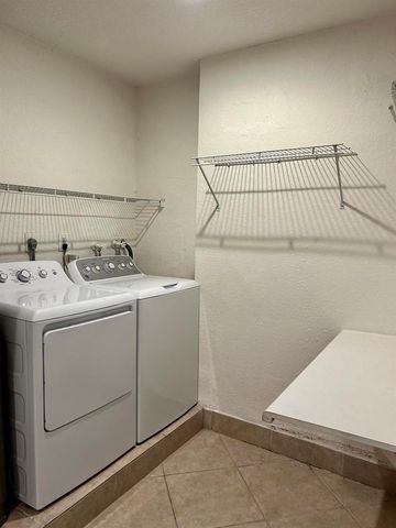 6162 AMBERWOODS Drive, Boca Raton, FL 33433