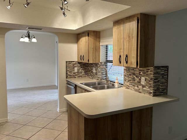 6162 AMBERWOODS Drive, Boca Raton, FL 33433