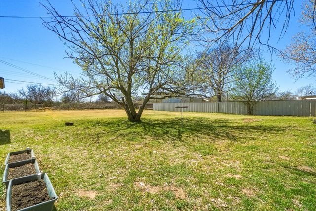 121 Sandy Lane, Clyde, TX 79510