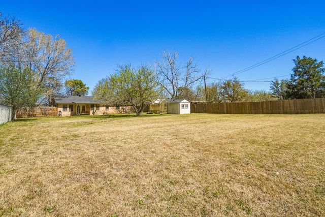 121 Sandy Lane, Clyde, TX 79510