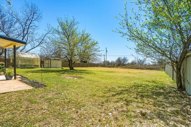 121 Sandy Lane, Clyde, TX 79510