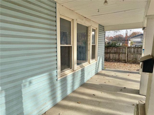 2815 Washington Avenue, Parsons, KS 67357