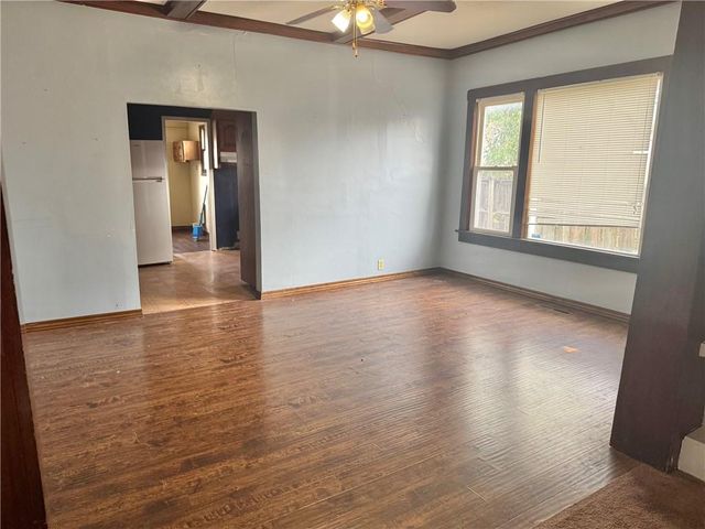 2815 Washington Avenue, Parsons, KS 67357