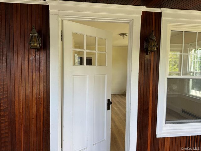28 Sound Beach Avenue, Bayville, NY 11709