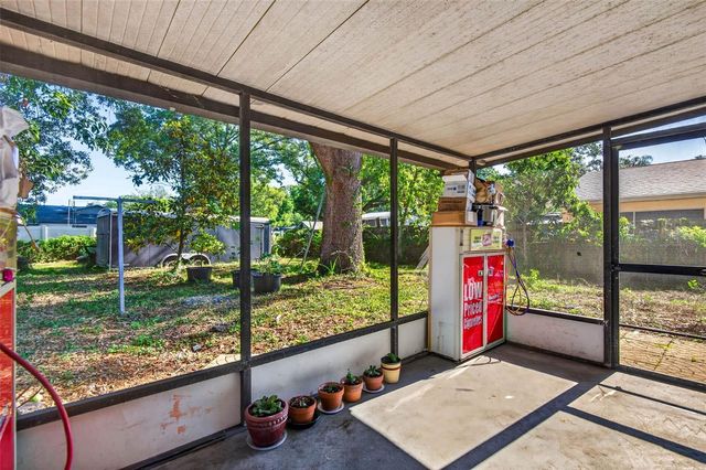 1417 W YUKON STREET, Tampa, FL 33604