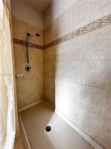 14521 SW 13th Terrace, Miami, FL 33184
