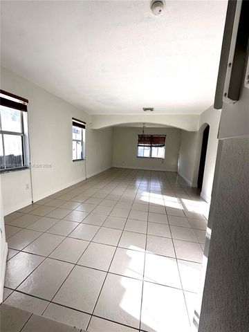 14521 SW 13th Terrace, Miami, FL 33184