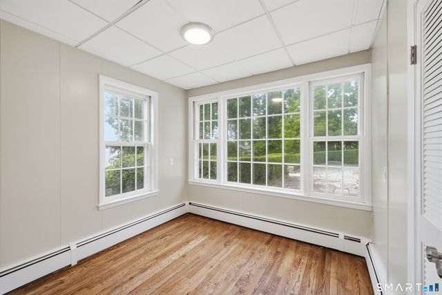 217 Ocean Drive West, Stamford, CT 06902