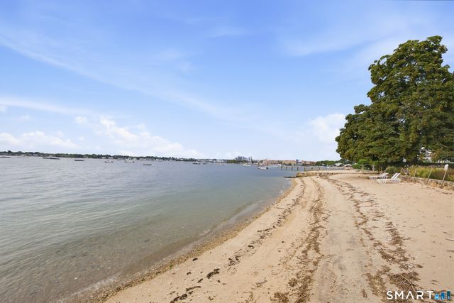 217 Ocean Drive West, Stamford, CT 06902