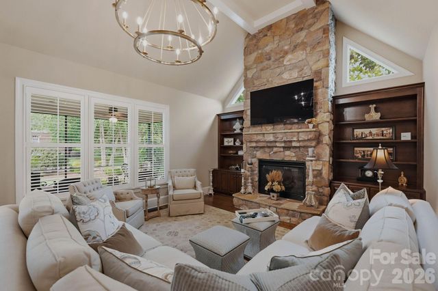 18527 Carnegie Overlook Boulevard, Davidson, NC 28036
