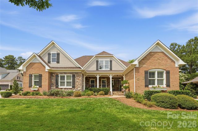 18527 Carnegie Overlook Boulevard, Davidson, NC 28036