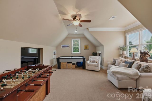 18527 Carnegie Overlook Boulevard, Davidson, NC 28036