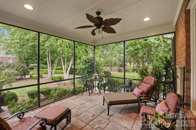 18527 Carnegie Overlook Boulevard, Davidson, NC 28036