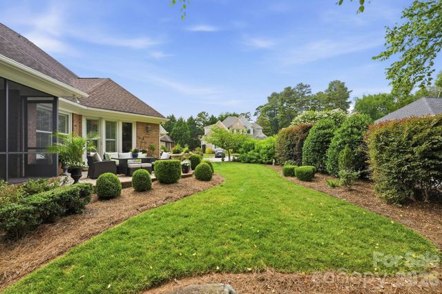 18527 Carnegie Overlook Boulevard, Davidson, NC 28036