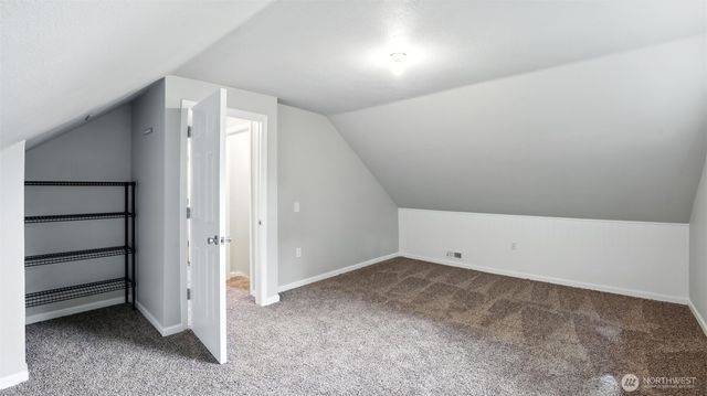 21213 122nd Place SE, Kent, WA 98031