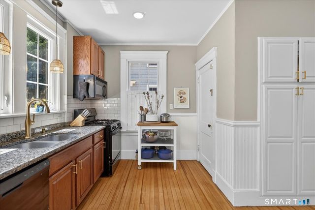 28 Thornton Street, Hamden, CT 06517