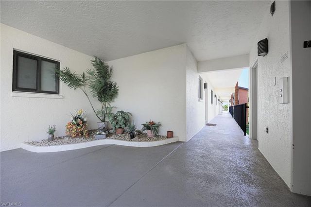 16200 Bay Pointe BLVD 206, North Fort Myers, FL 33917
