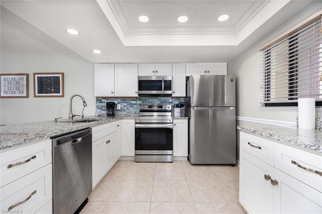 16200 Bay Pointe BLVD 206, North Fort Myers, FL 33917
