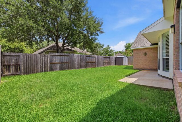4634 Brazos Bend Drive, Missouri City, TX 77459