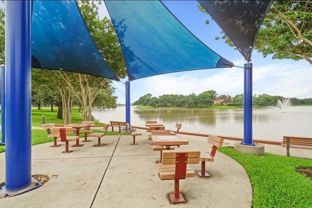 4634 Brazos Bend Drive, Missouri City, TX 77459