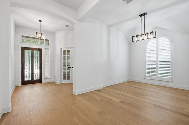 4634 Brazos Bend Drive, Missouri City, TX 77459