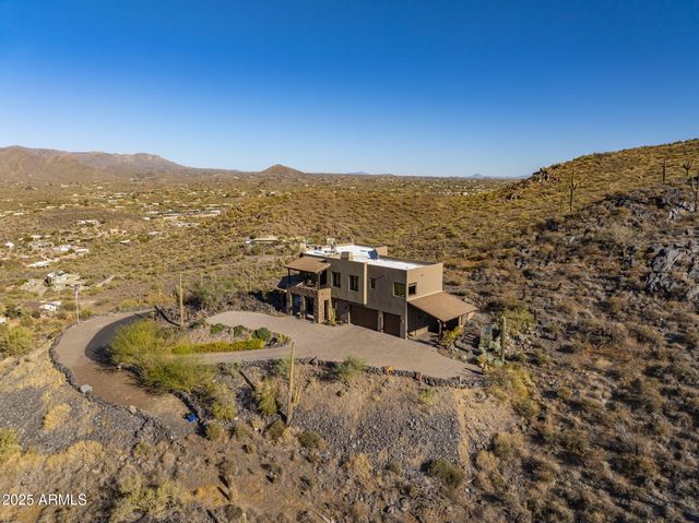 37300 N SCHOOL HOUSE Road, Cave Creek, AZ 85331