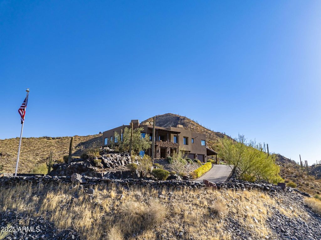 Image 56 of property listing at 37300 N SCHOOL HOUSE Road, Cave Creek, AZ 85331