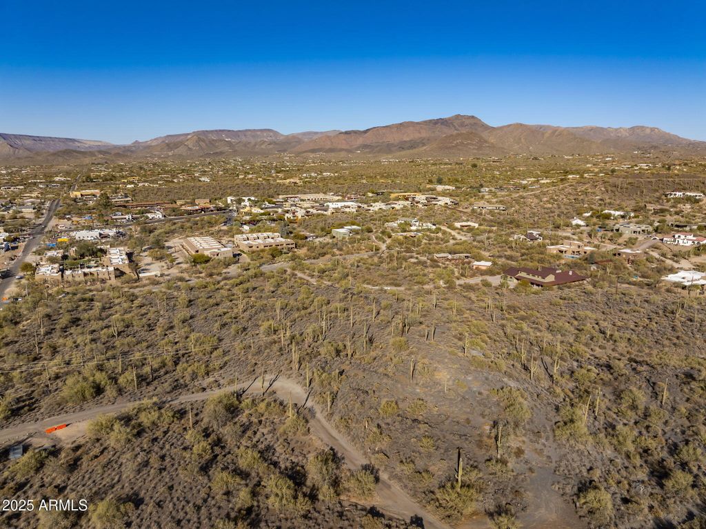 Image 61 of property listing at 37300 N SCHOOL HOUSE Road, Cave Creek, AZ 85331