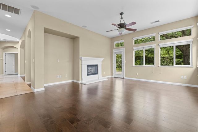 108 Paizano Ct, Roseville, CA 95661