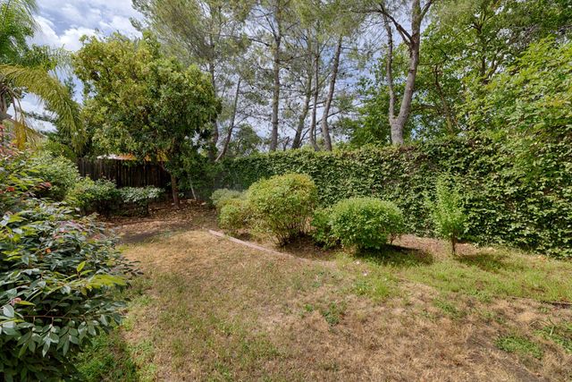 108 Paizano Ct, Roseville, CA 95661