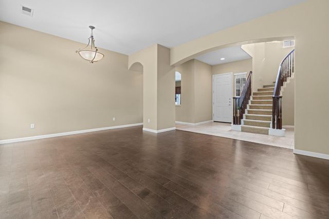 108 Paizano Ct, Roseville, CA 95661