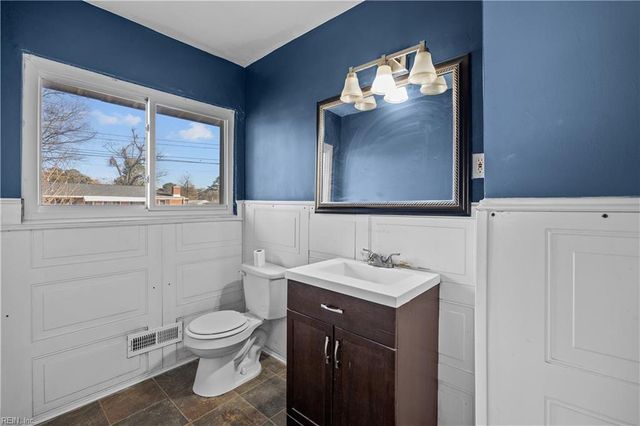 3443 Gamage DR, Norfolk, VA 23518