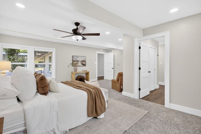 411 S Bowie Drive, Weatherford, TX 76086