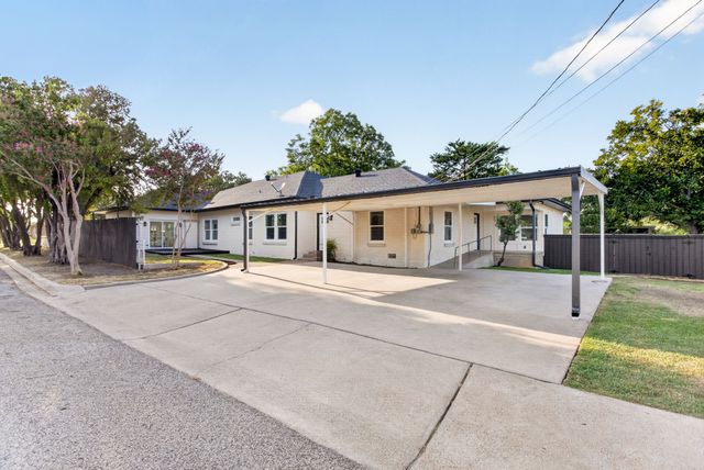 411 S Bowie Drive, Weatherford, TX 76086