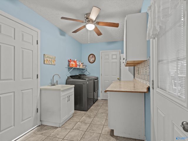 12308 Lakeview Street, Athens, AL 35611