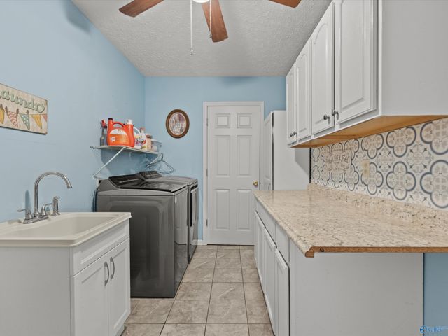 12308 Lakeview Street, Athens, AL 35611