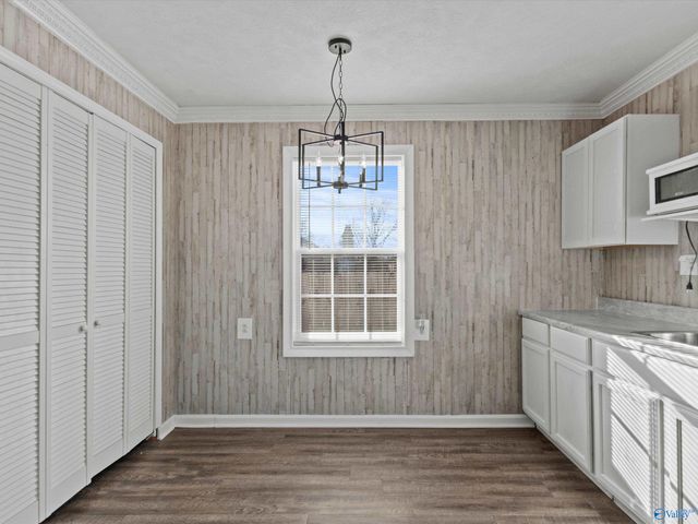 12308 Lakeview Street, Athens, AL 35611