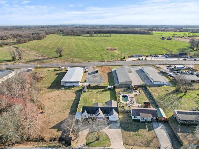 12308 Lakeview Street, Athens, AL 35611