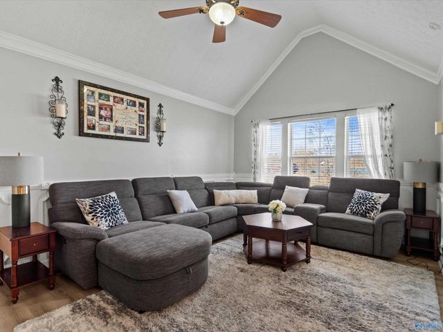 12308 Lakeview Street, Athens, AL 35611