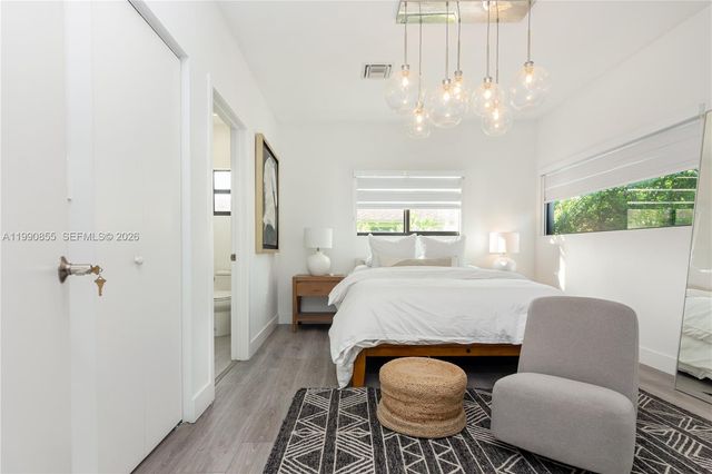 14000 NE 16th Ct, North Miami, FL 33181