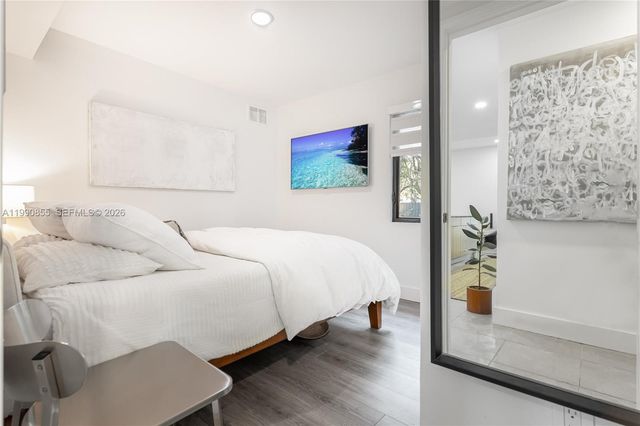 14000 NE 16th Ct, North Miami, FL 33181