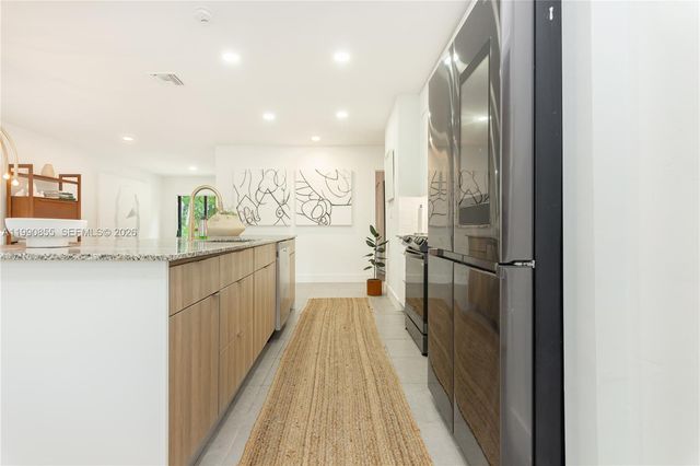 14000 NE 16th Ct, North Miami, FL 33181