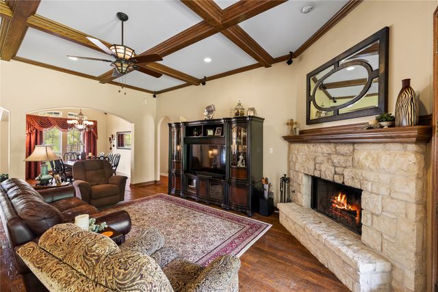8597 Fallow Run, Larue, TX 75770