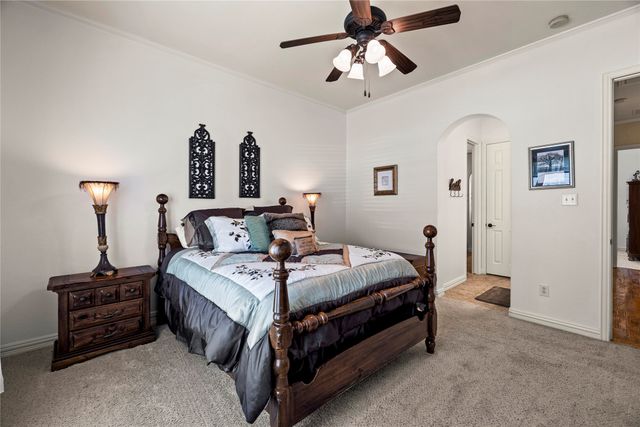 8597 Fallow Run, Larue, TX 75770