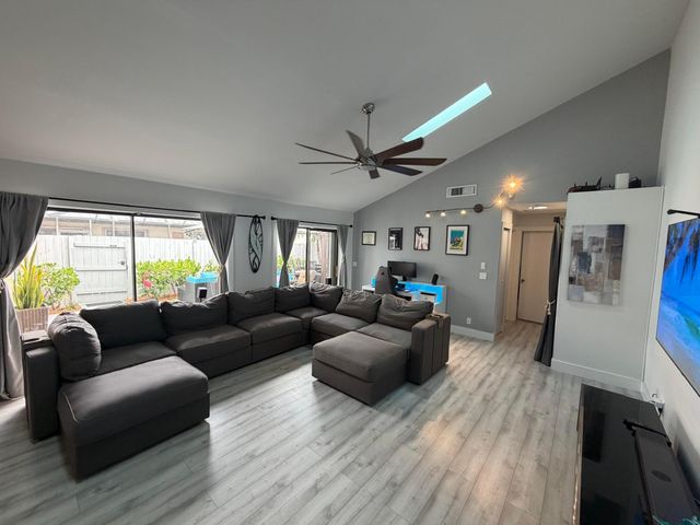 8847 THUMBWOOD Circle A, Boynton Beach, FL 33436