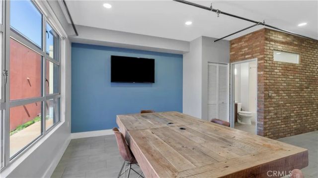 728 N. Santiago Street, Santa Ana, CA 92701
