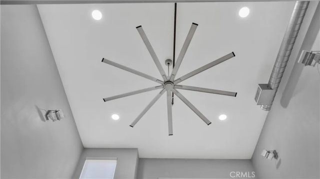 728 N. Santiago Street, Santa Ana, CA 92701