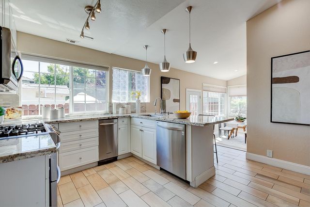 1018 Hazel Avenue, Campbell, CA 95008
