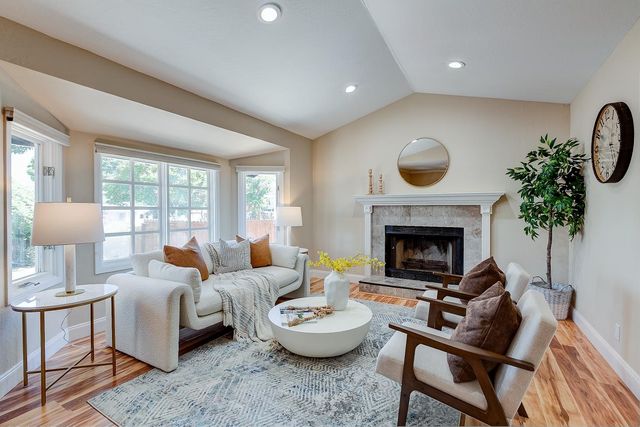1018 Hazel Avenue, Campbell, CA 95008
