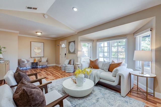 1018 Hazel Avenue, Campbell, CA 95008
